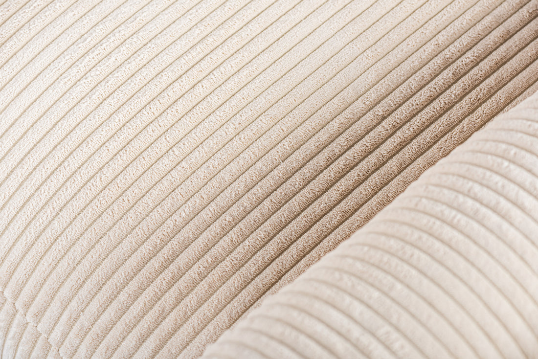 3-Sitzer Ecke rechts, Stoff Lincoln 03, RIB460 ​​beige, schwarze Beine
