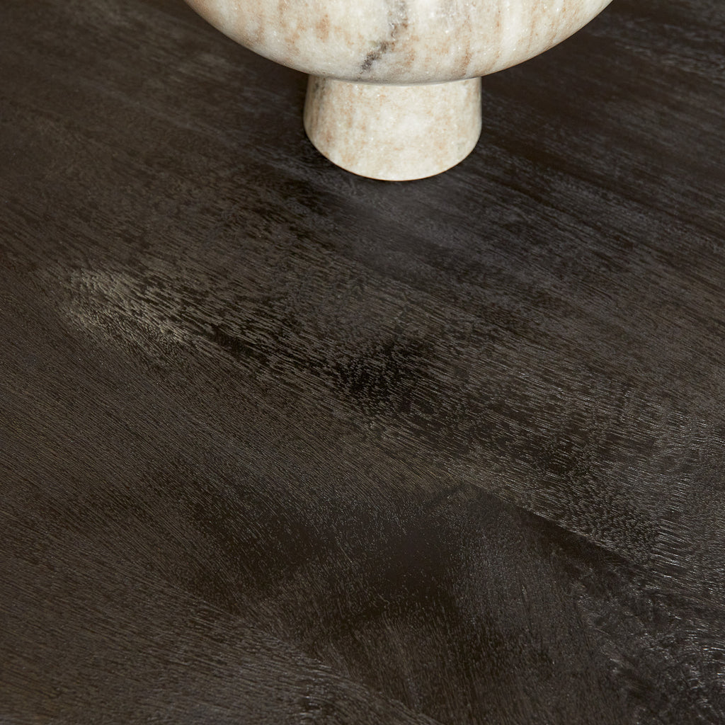 Eetkamertafel Denver Black · Ovaal