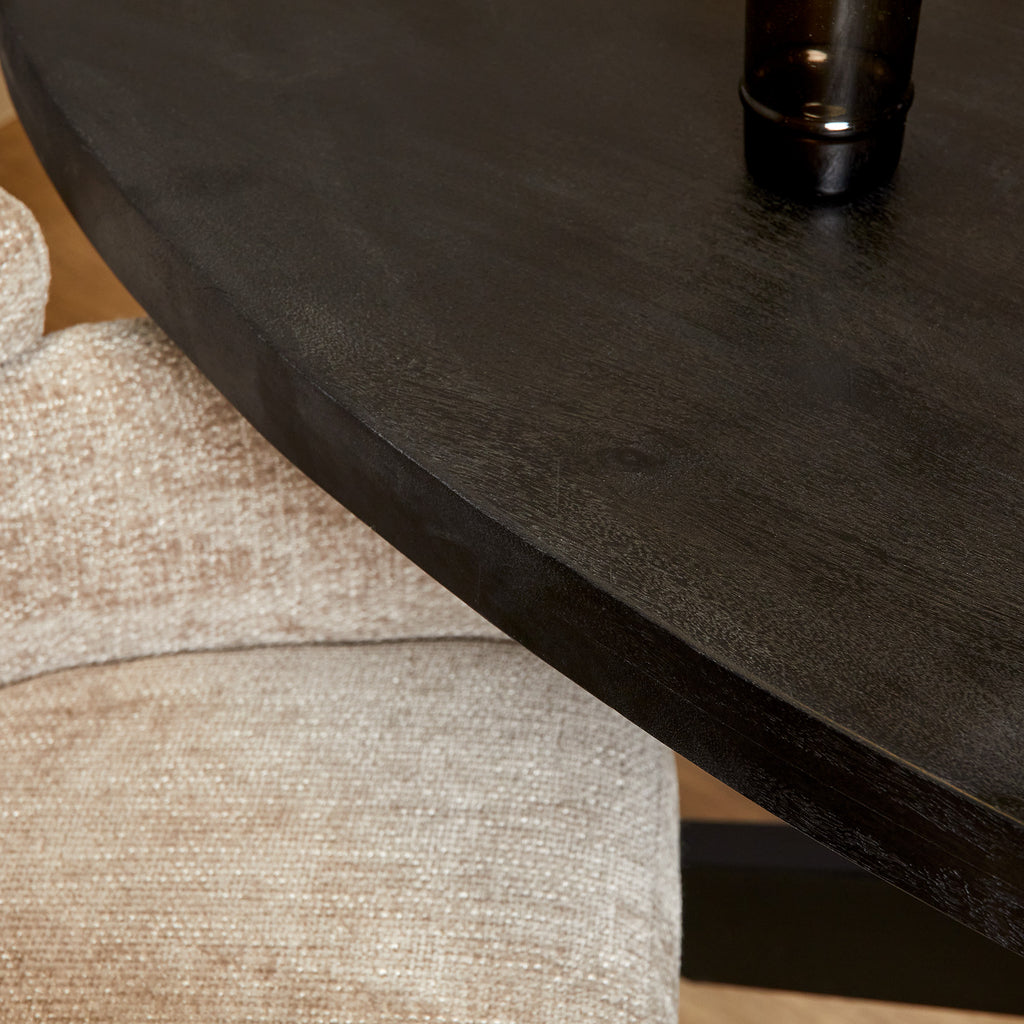 Eetkamertafel Denver Black · Ovaal