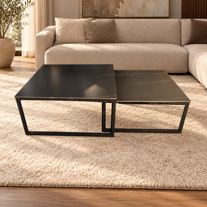 SASY SALONTAFEL SET  90x90/80x80 ZWART GOUD KERAMIEK BLAD – sfeerimpressie