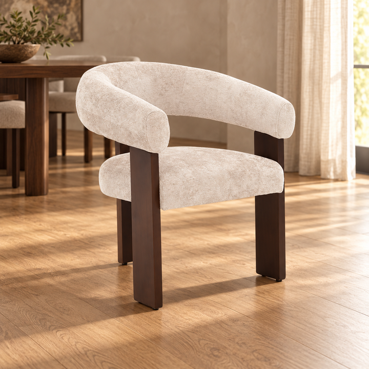 Stoel SARA bruine poten elegant stof – sfeerimpressie