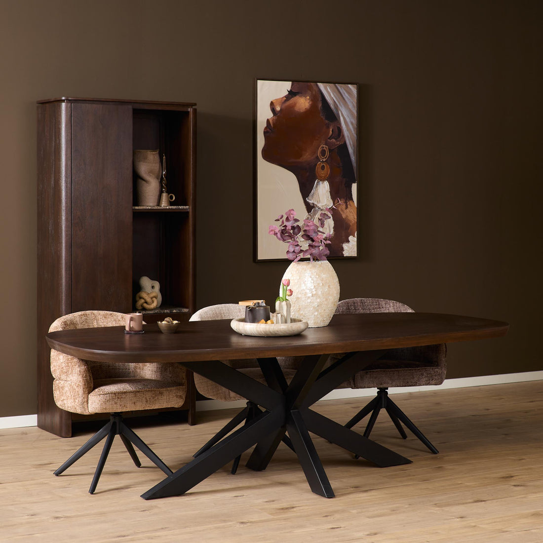 Deens ovale eettafel Madison Bruin Poot Zwart Mangohout 280 cm