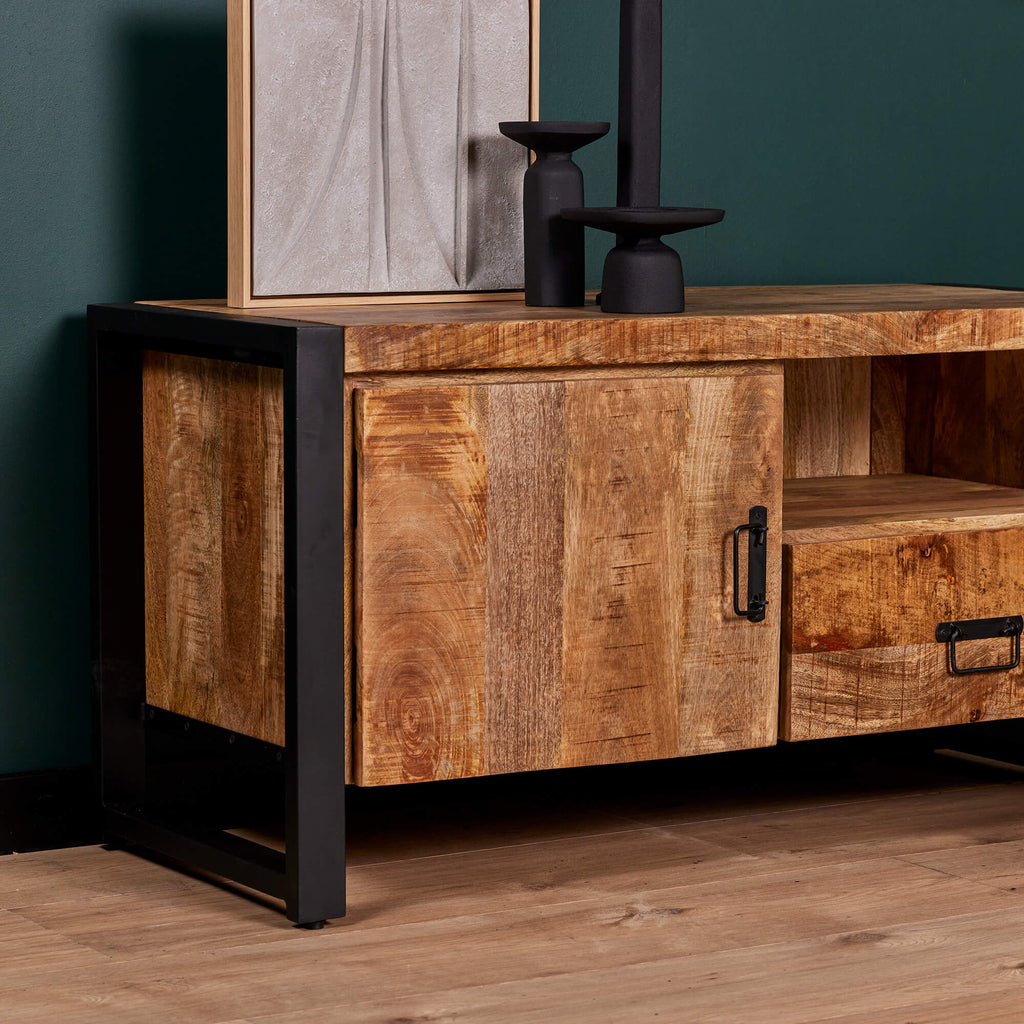 TV-Schrank Boaz 110 cm | Eine Tür und ein offenes Fach